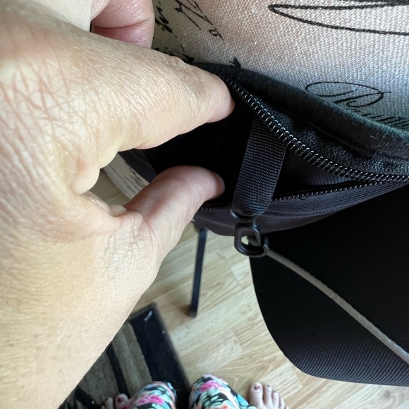 Peak Lite Hydration Waist Pak NWOT - Picture 3 of 6